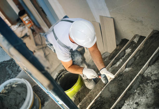 Best Concrete Flooring Contractor  in Hayfork, CA